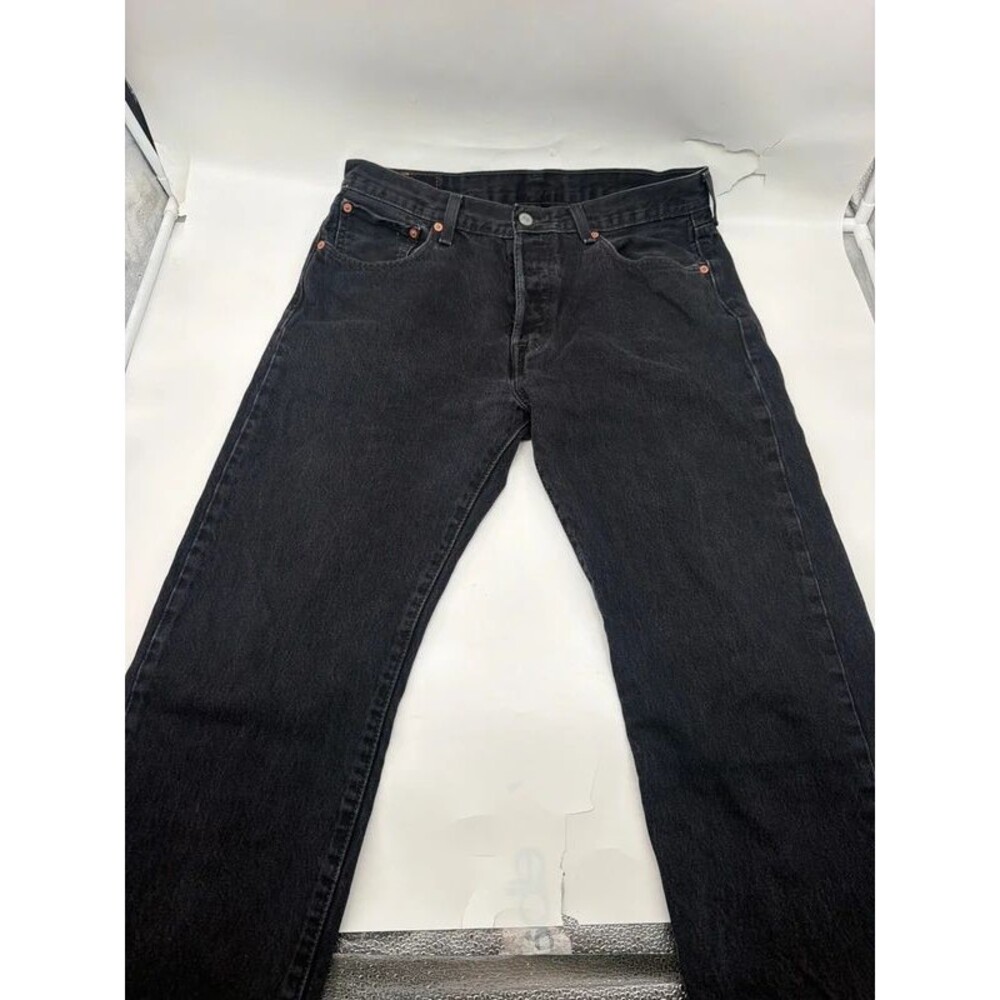 Levi’s 501 jeans Men’s 34 x 29 black button up fly